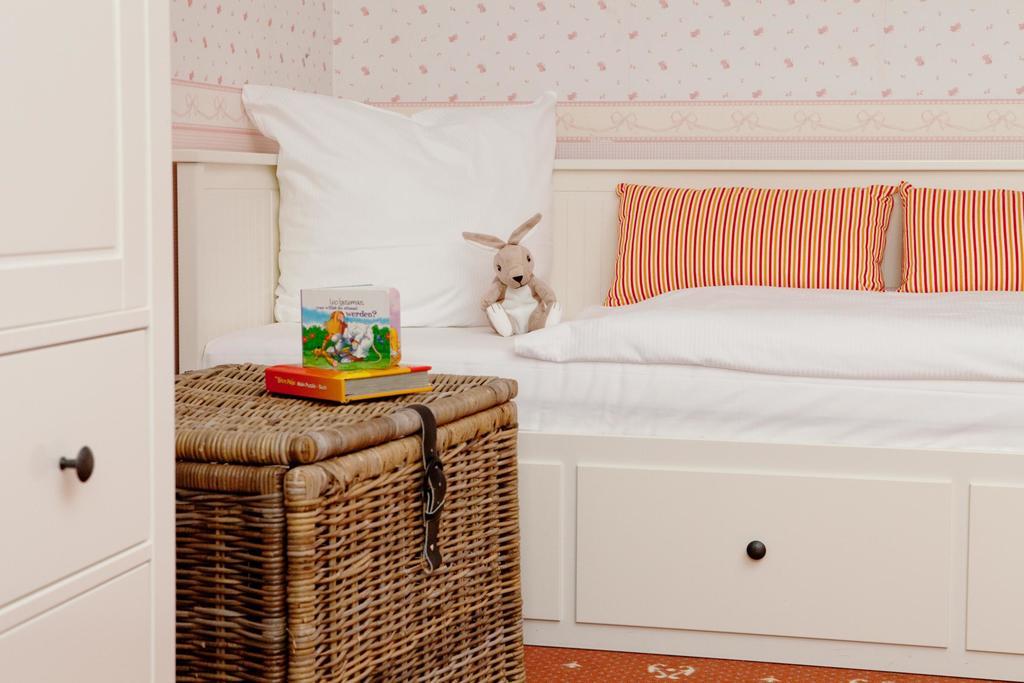 Landhotel Schloss Teschow Teterow Chambre photo