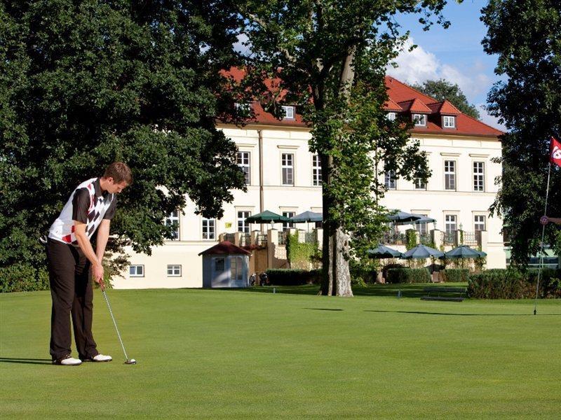 Landhotel Schloss Teschow Teterow Extérieur photo