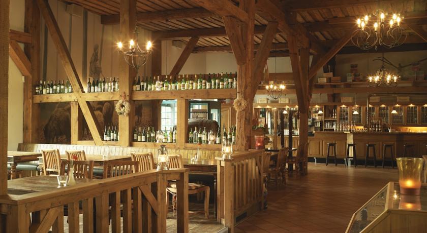 Landhotel Schloss Teschow Teterow Restaurant photo